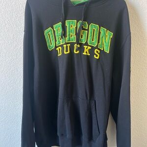 Colosseum Oregon Ducks Black Sweater